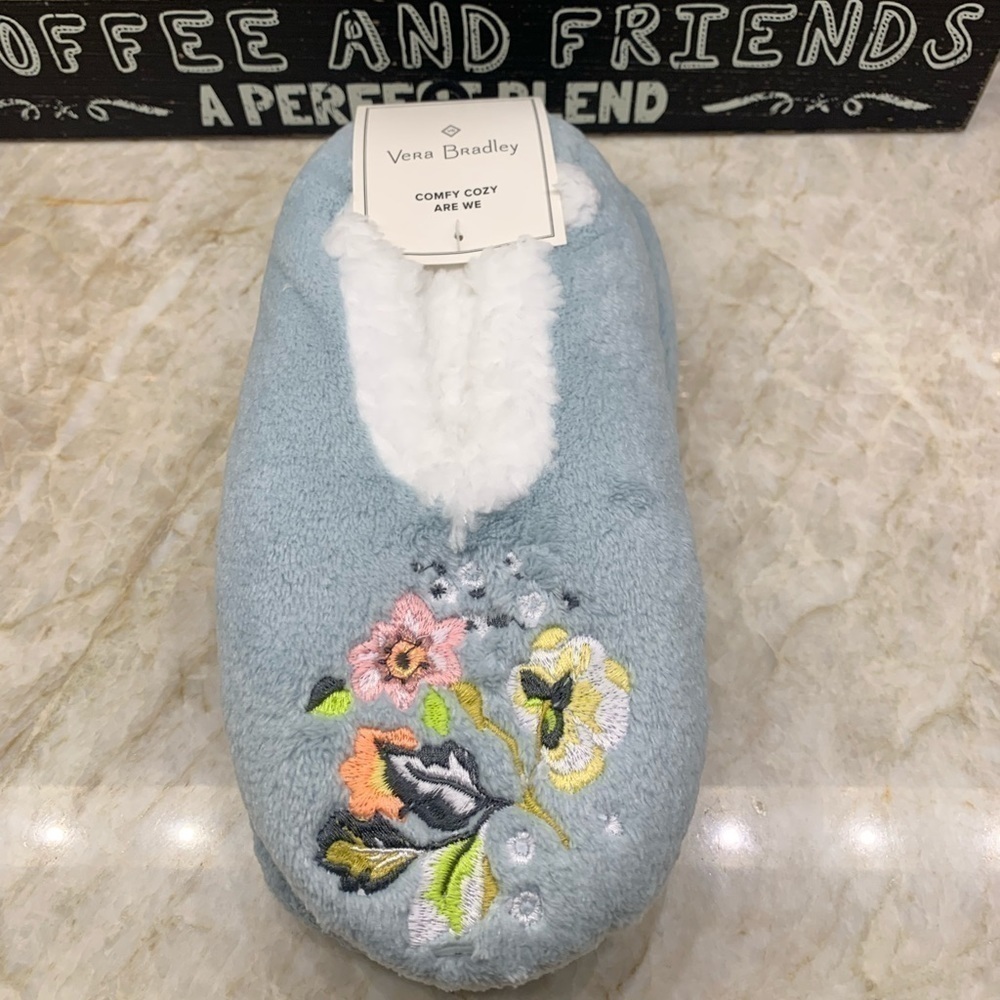 Vera Bradley Cozy Life Slippers - Floating Garden: Small - Picture 4 of 6
